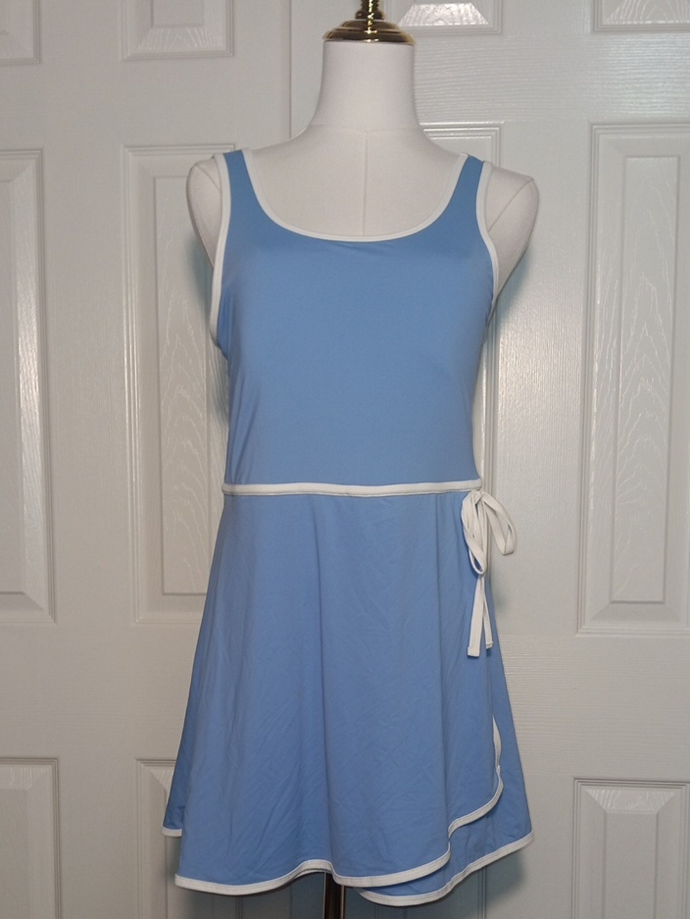 Arizona Active Blue Tennis Dress Wrap Skirt Contrast Trim Large - Picture 2 of 11